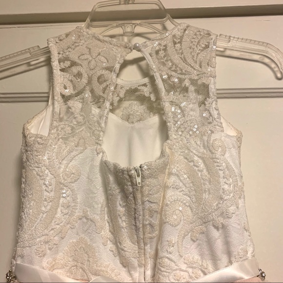 Embroidered Mesh Cascade Dress - Picture 3 of 8